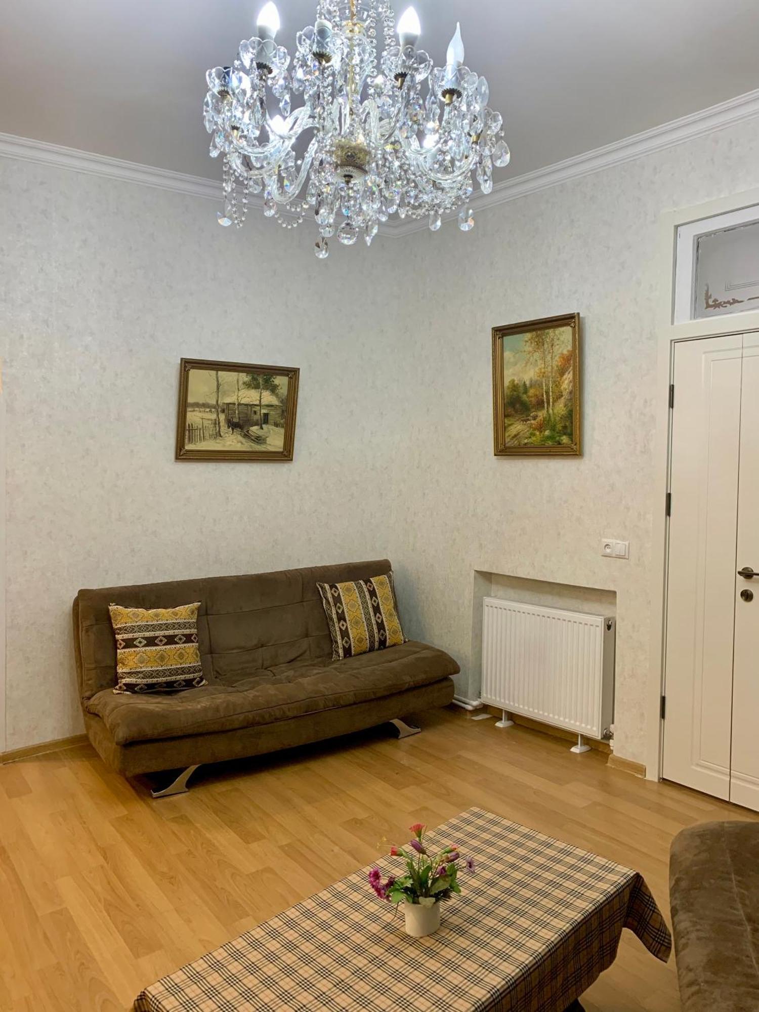 Best Location Renovated Home Тбилиси Екстериор снимка